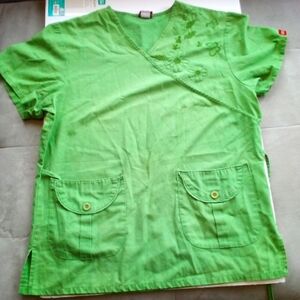 Hospital scrub by Denise